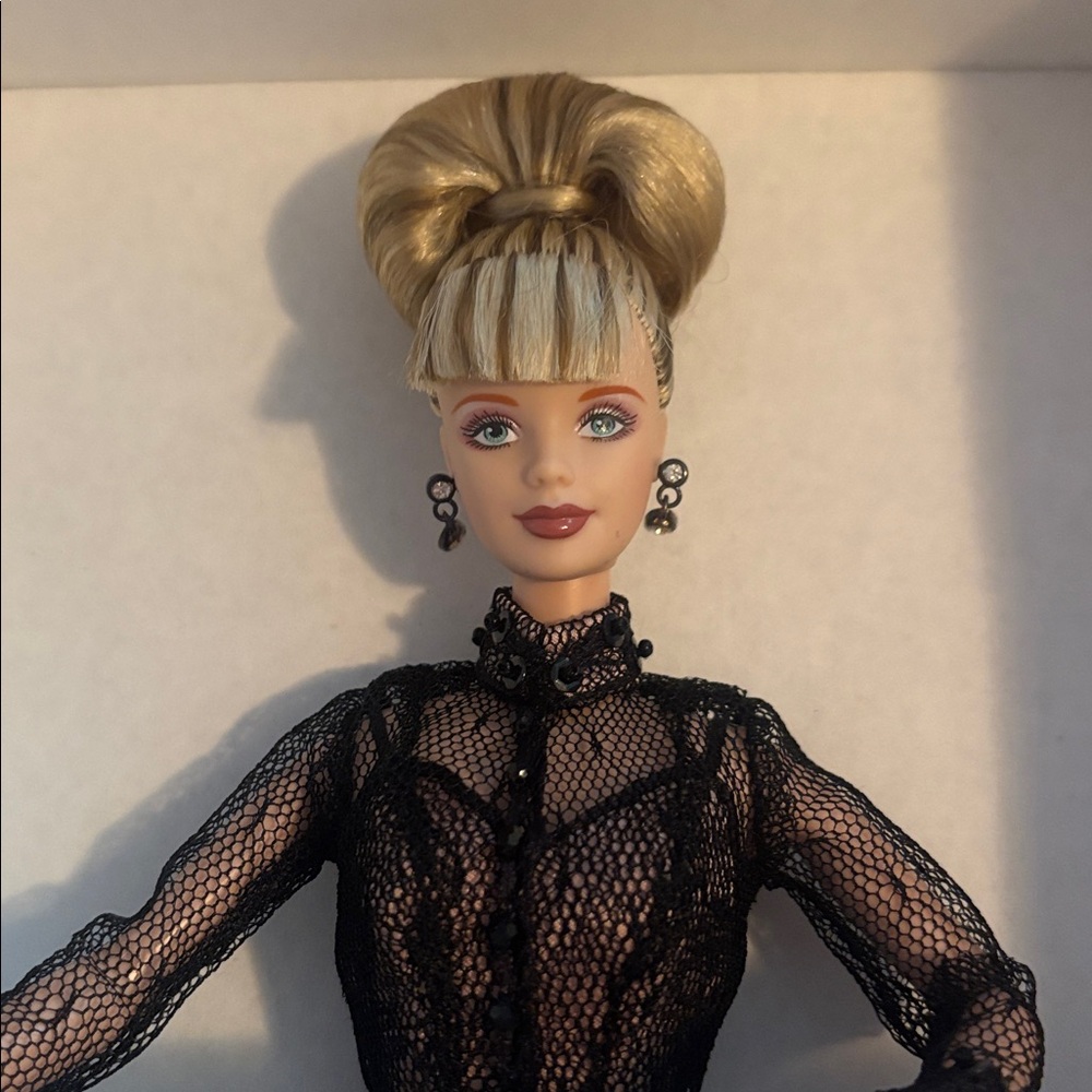 Nolan Miller Barbie Doll in Original Box - Picture 2 of 8